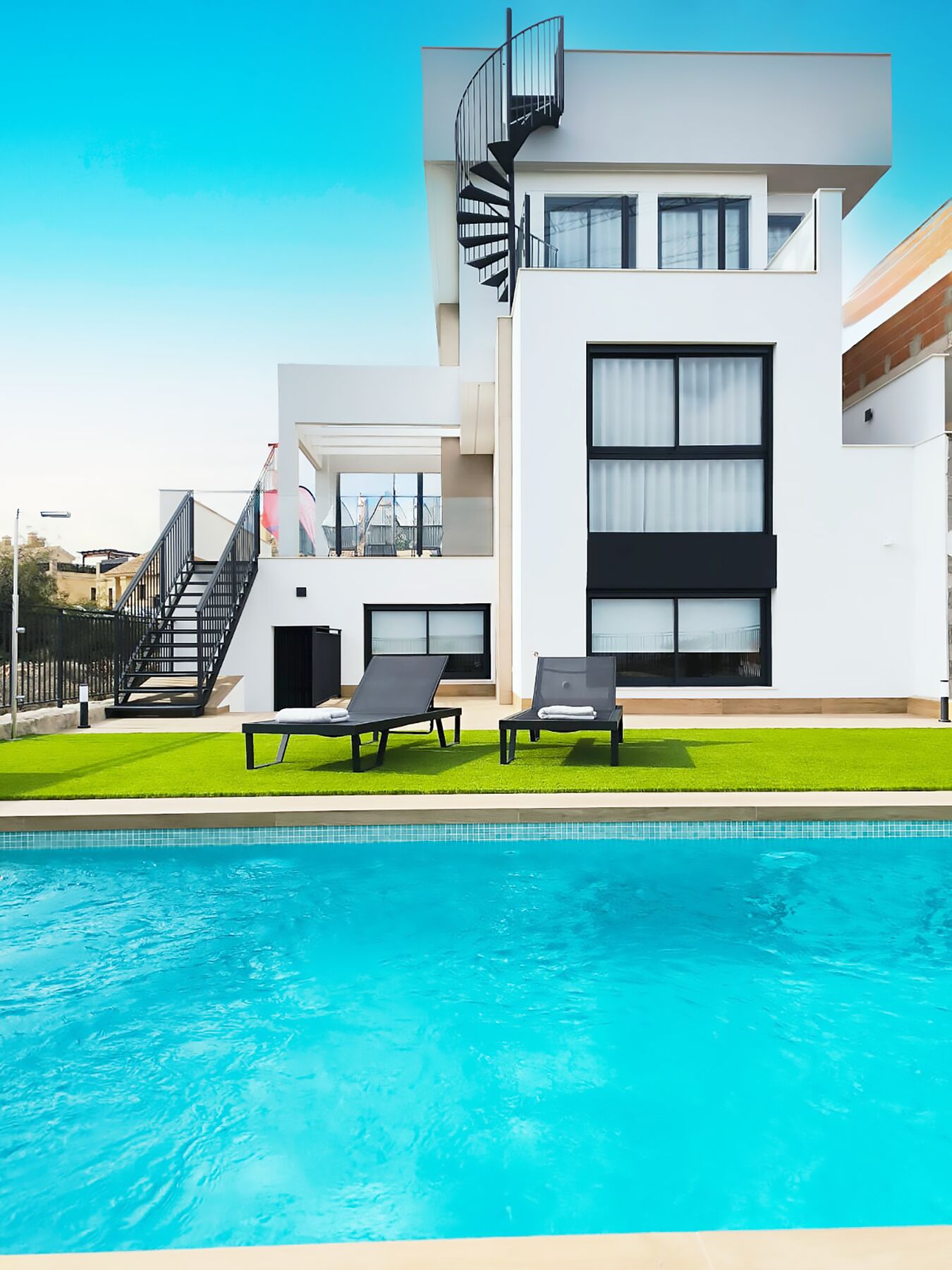 Arena Golf Villas, image 3